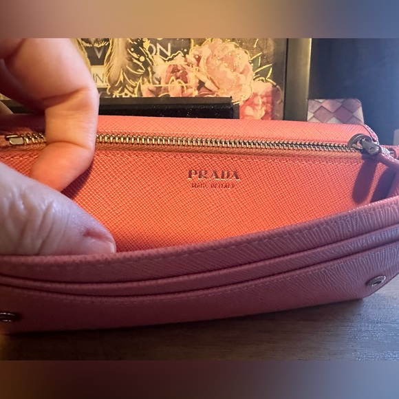 Prada Saffiano Pink Long wallet - Picture 7 of 13